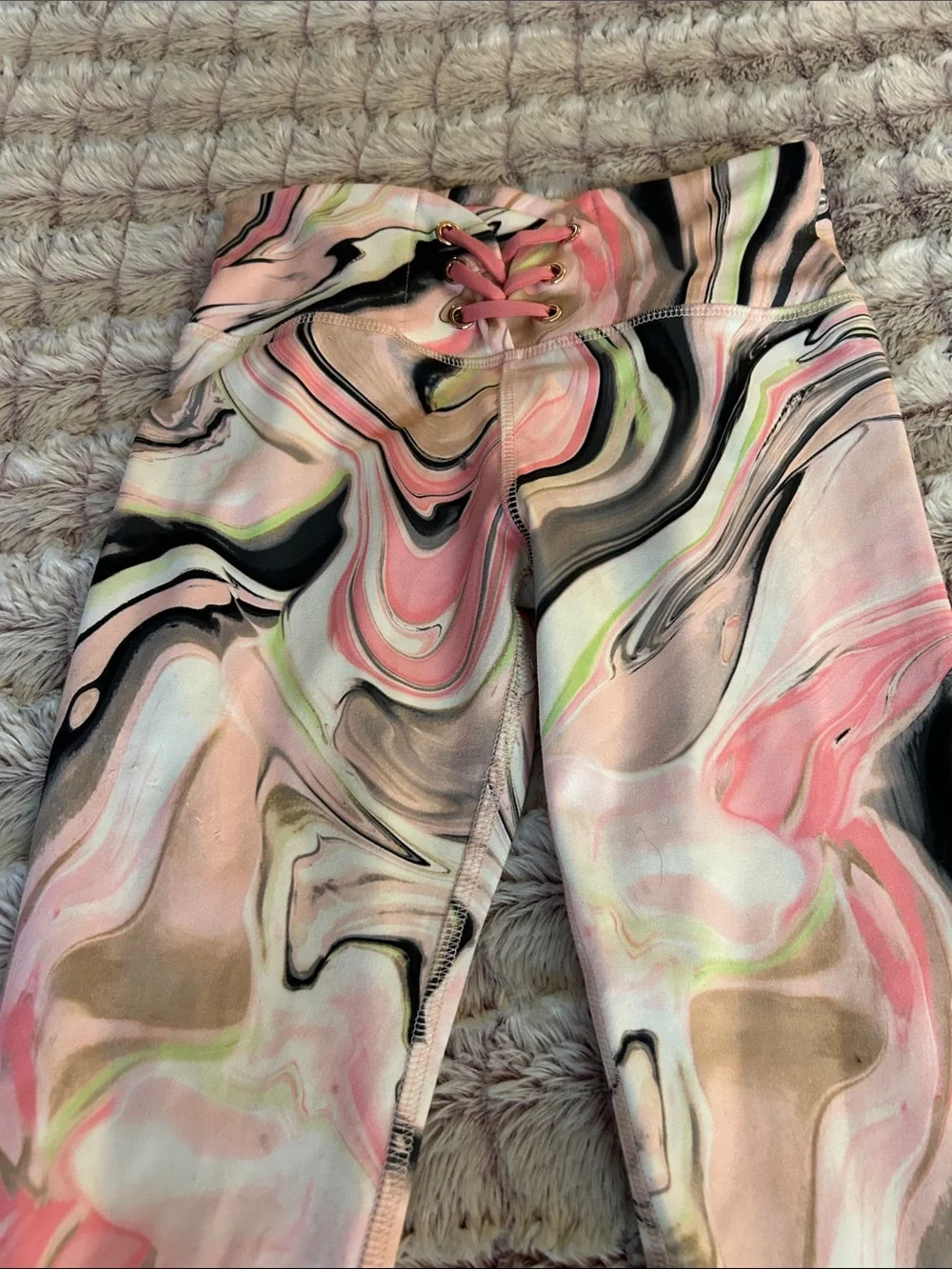 Justice Marble Print Leggings in Pink size medium